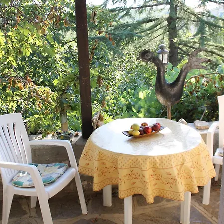 Romantisches Mit Großem Garten 1200 Qm, Nah Zu Einem Schönen Ferienhaus *